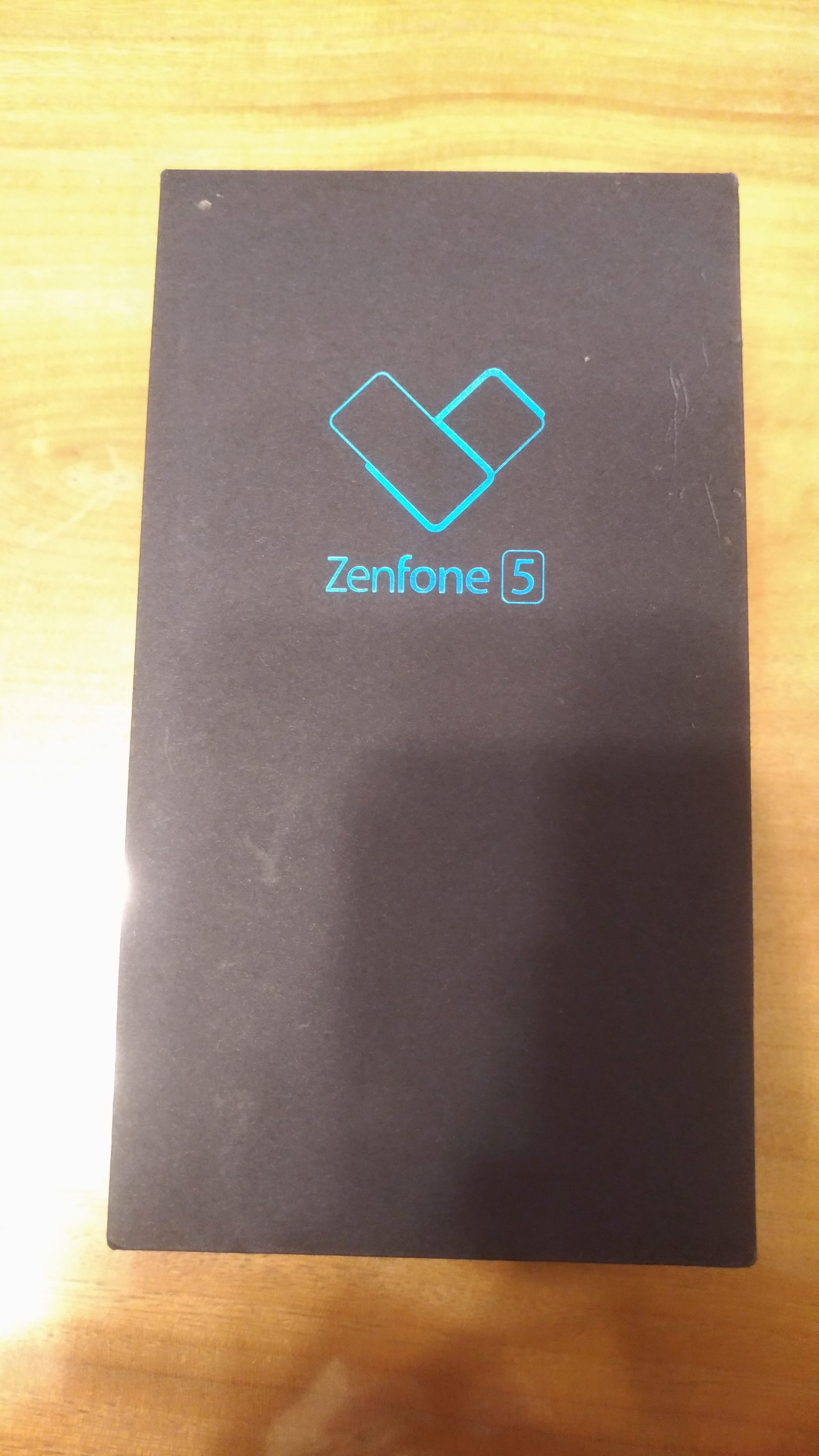 zenfone5（ZE620KL）を買いました！