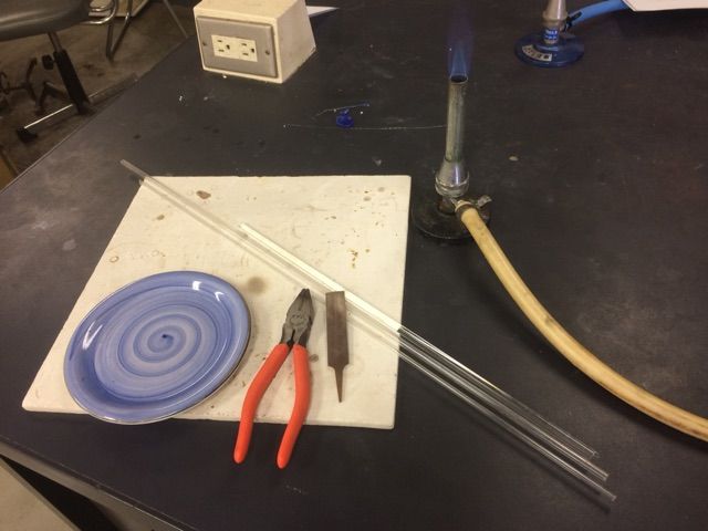 理科室で手作りガラス細工 簡単な実験器具をdiy ふたばのブログ 理科教育と道徳教育を科学する