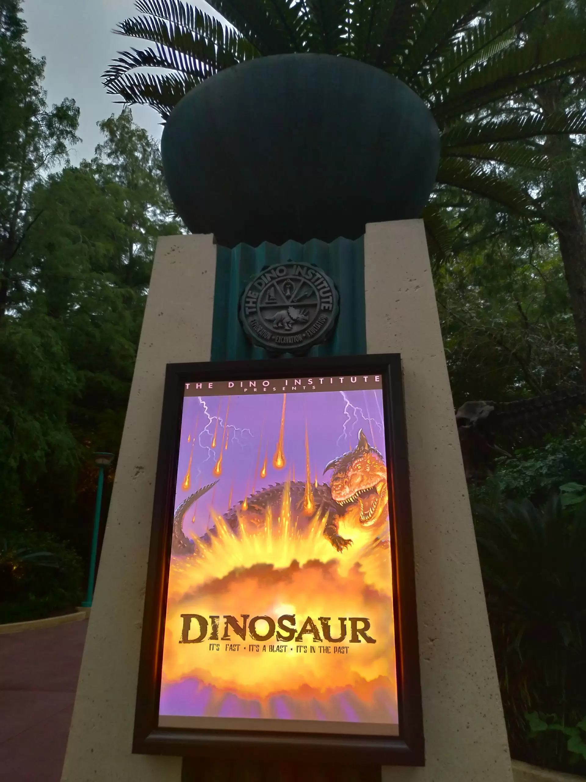 フロリダ、ディズニーワールドのDINOSAUR