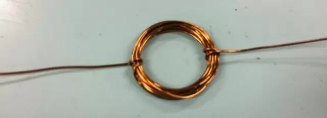 電気の実験といえばこれ 簡単クリップモーター ふたばのブログ 理科教育と道徳教育を科学する
